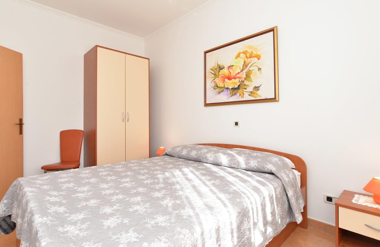 Apartment Ljiljana 1553 Novigrad  Luaran gambar