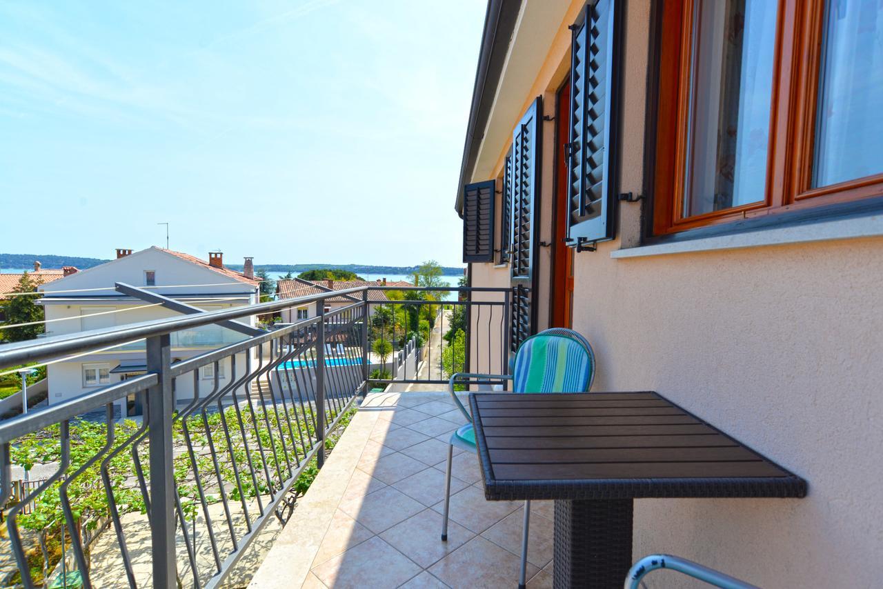 Apartment Ljiljana 1553 Novigrad  Luaran gambar