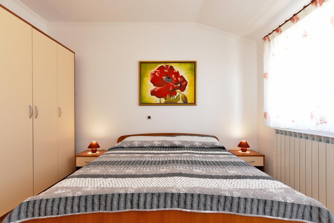 Apartment Ljiljana 1553 Novigrad  Luaran gambar