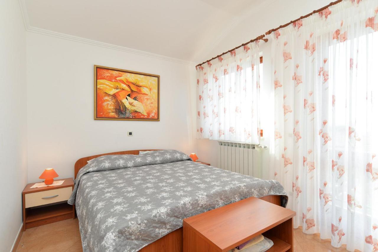 Apartment Ljiljana 1553 Novigrad  Luaran gambar